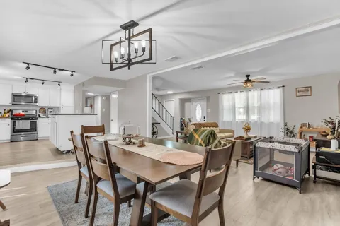 2416 Summer Place Drive