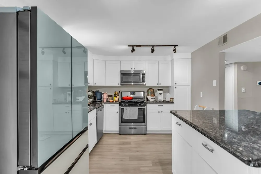2416 Summer Place Drive Irving, TX 75062