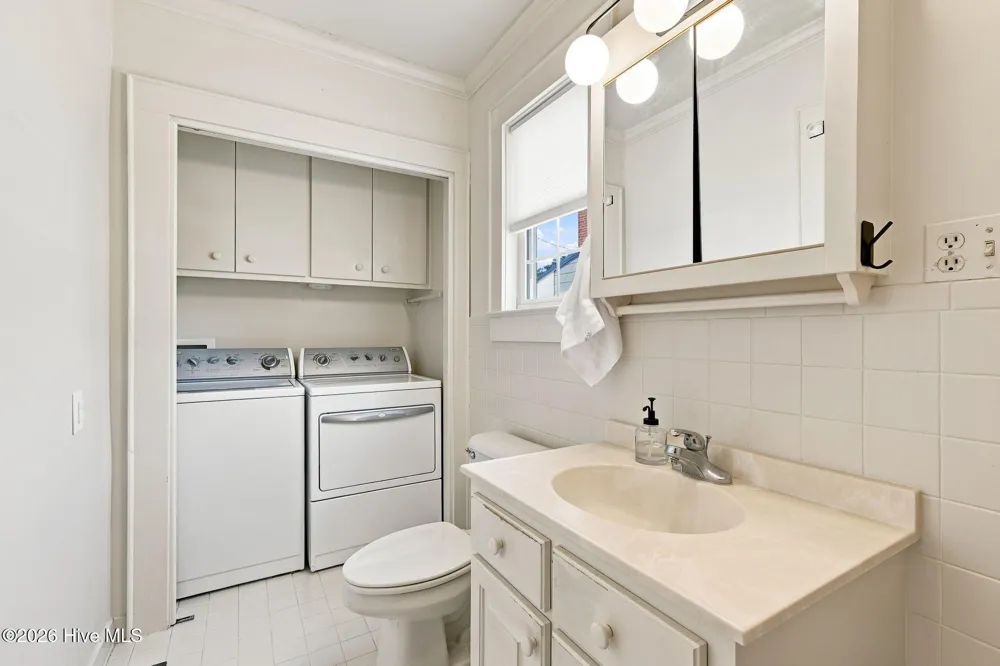 116 Noyes Avenue Morehead City, NC 28557