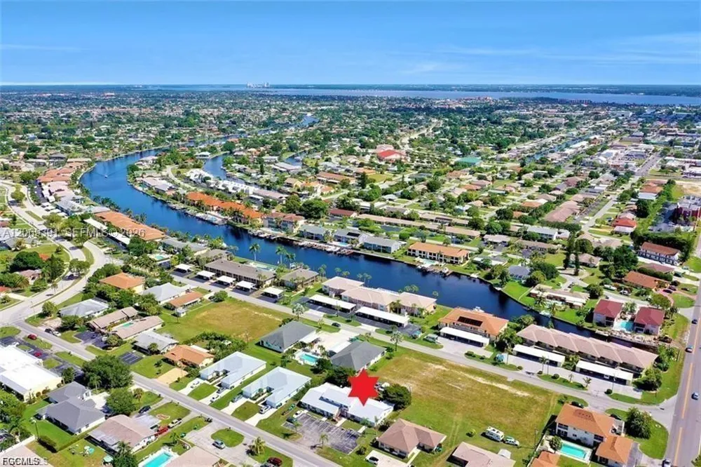 4705 SE 4th PL #2 Cape Coral, FL 33904