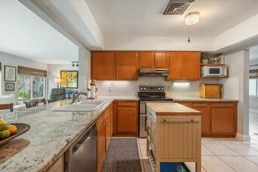 5904 Killarney Avenue Fort Pierce, FL 34951