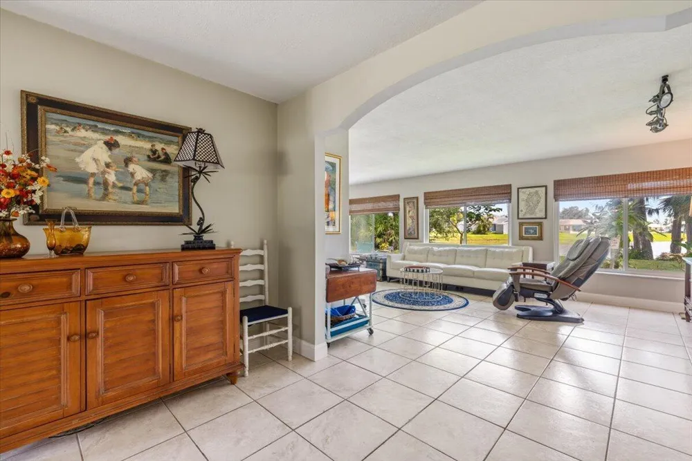 5904 Killarney Avenue Fort Pierce, FL 34951
