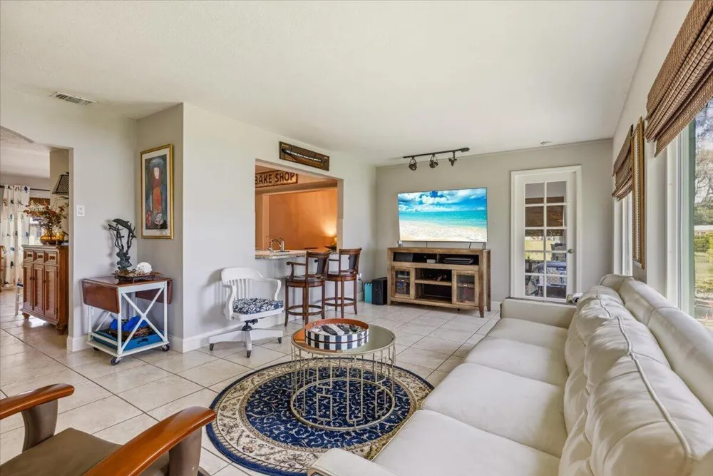 5904 Killarney Avenue Fort Pierce, FL 34951