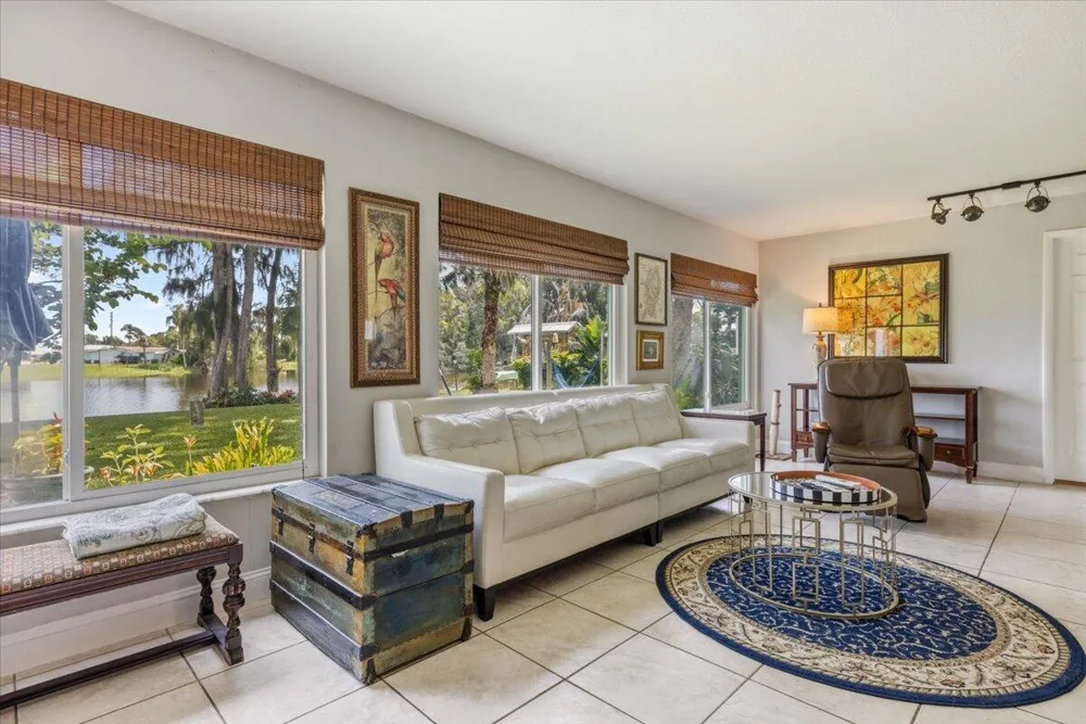 5904 Killarney Avenue Fort Pierce, FL 34951
