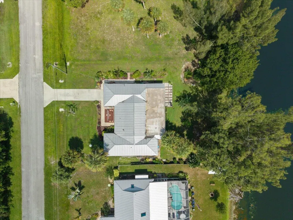 5904 Killarney Avenue Fort Pierce, FL 34951