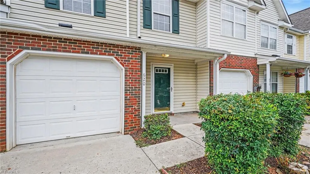 620 Piermont Court Winston-Salem, NC 27103