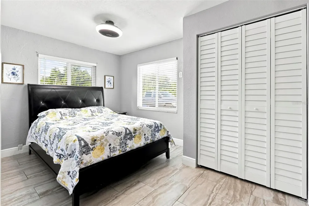 8028 25TH AVENUE St Petersburg, FL 33710