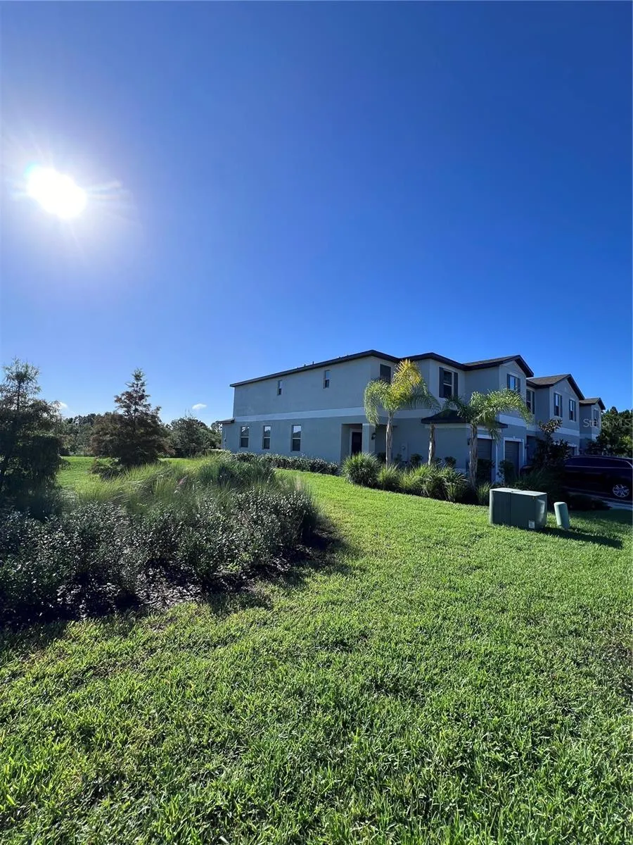 3515 BELLMEADE COURT Wesley Chapel, FL 33543