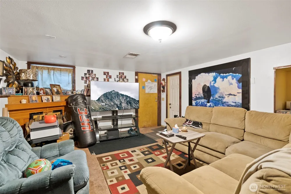 419 S 150th Street Burien, WA 98148