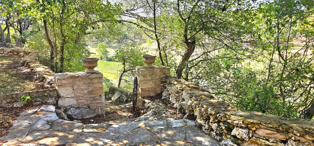 151 Loma Vista Wimberley, TX 78676
