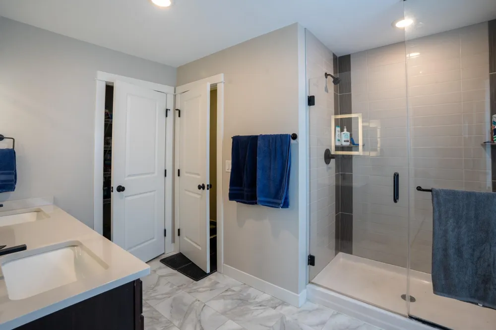 5831 41st Street S Fargo, ND 58104