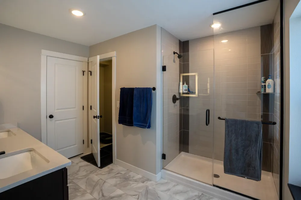5831 41st Street S Fargo, ND 58104