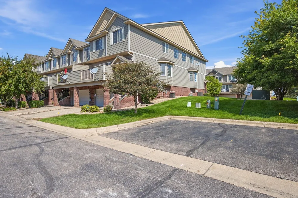 14165 Wilds Path NW Prior Lake, MN 55372