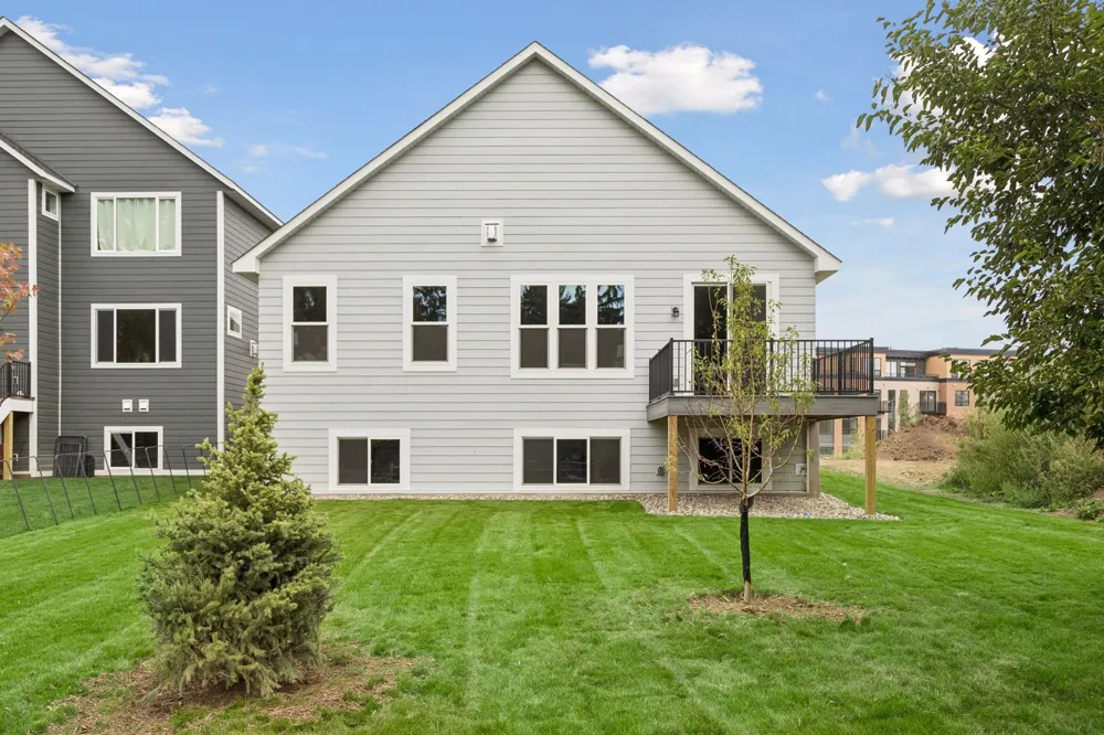 7158 Agate Trail Inver Grove Heights, MN 55077