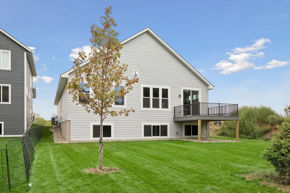 7158 Agate Trail Inver Grove Heights, MN 55077