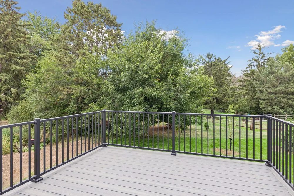 7158 Agate Trail Inver Grove Heights, MN 55077