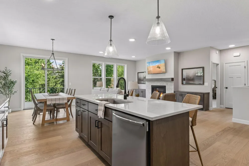 7158 Agate Trail Inver Grove Heights, MN 55077