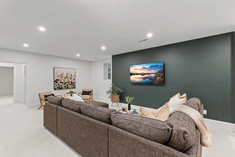 4717 Meadow Road Edina, MN 55424