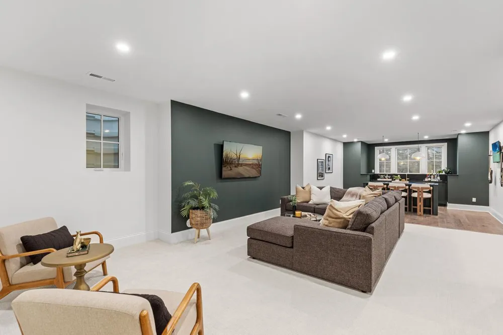 4717 Meadow Road Edina, MN 55424