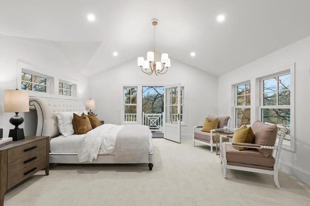 4717 Meadow Road Edina, MN 55424