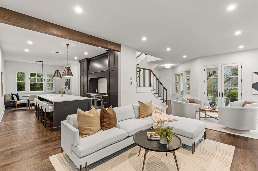 4717 Meadow Road Edina, MN 55424