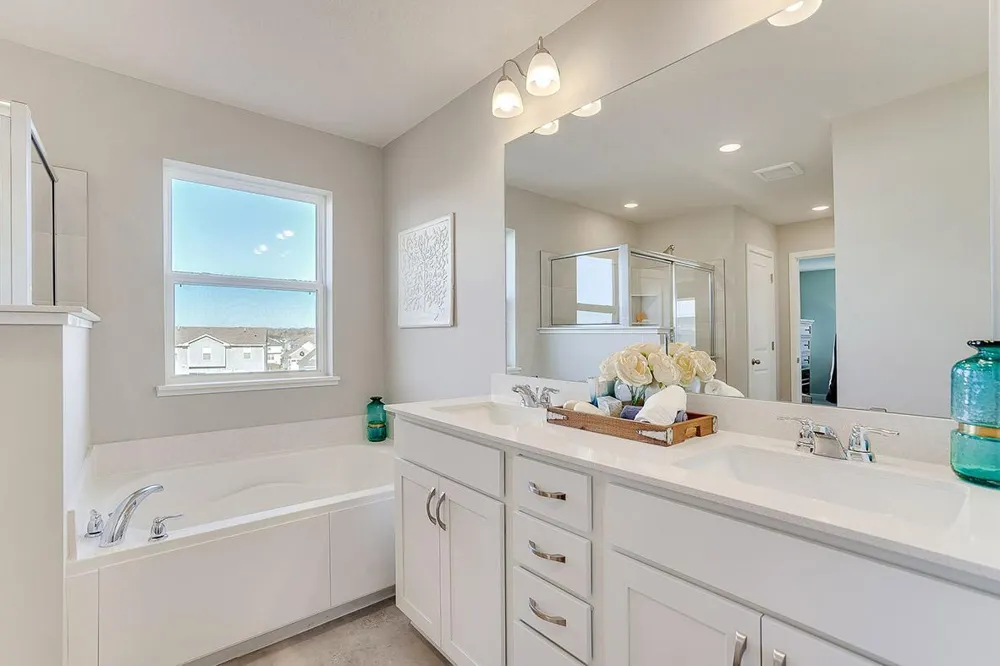 1698 Oak Creek Pass Chaska, MN 55318
