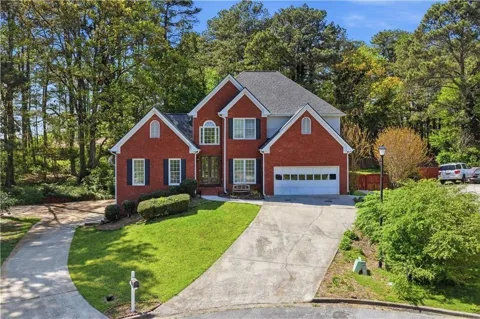 2255 Pinehaven Court SW