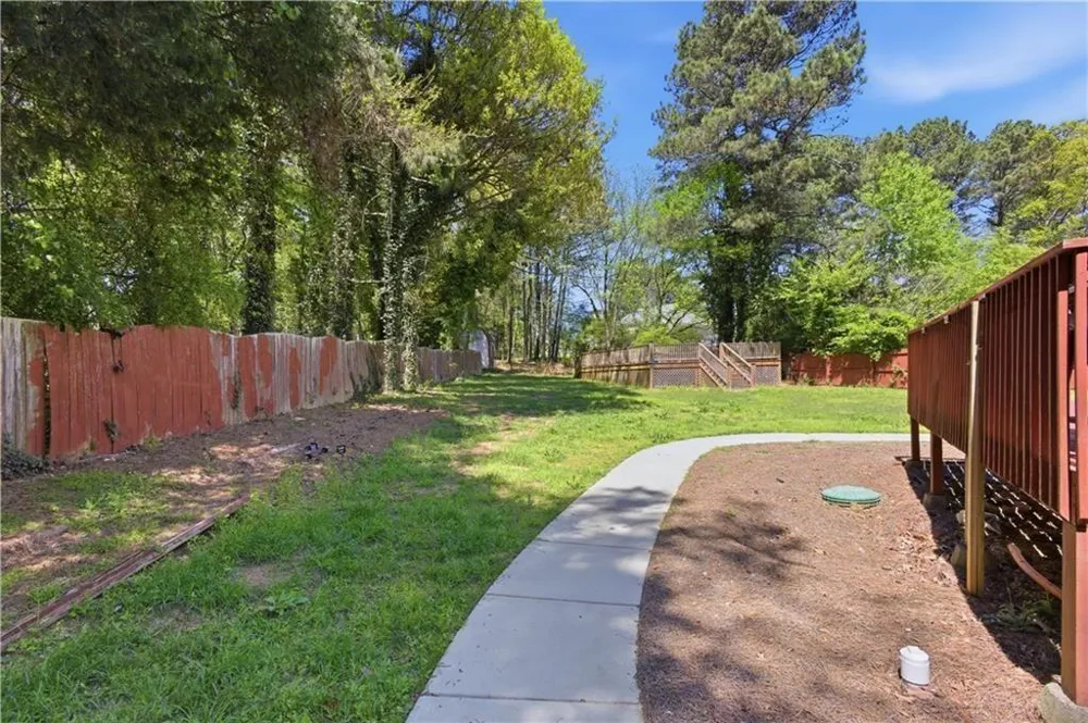 2255 Pinehaven Court SW Grayson, GA 30017