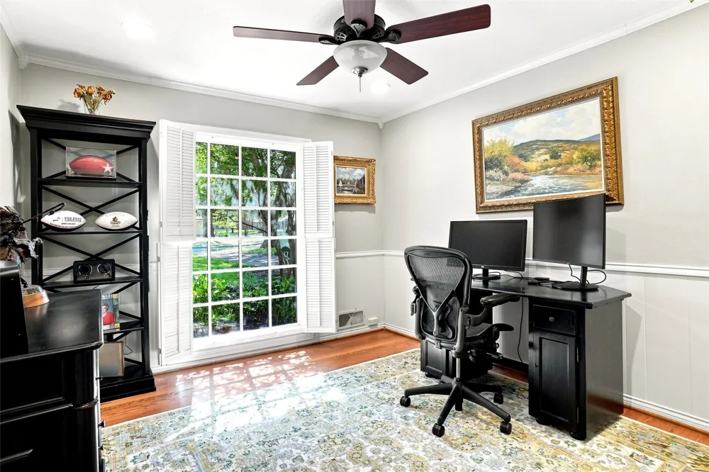 933 Blue Lake Circle Richardson, TX 75080