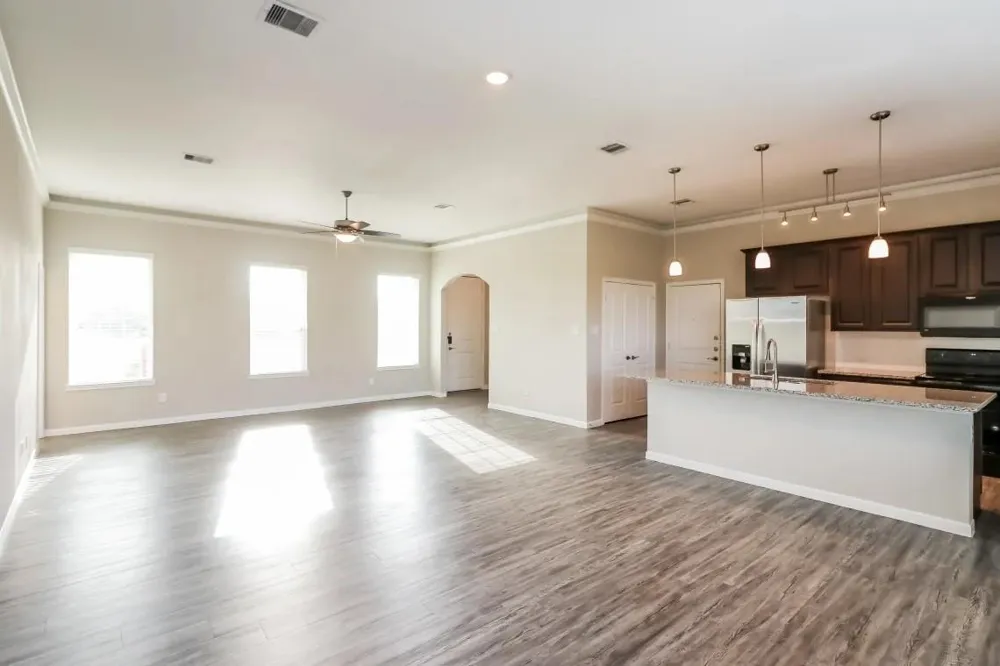 415 Lakeland Circle Rosharon, TX 77583