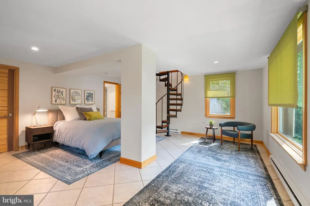 8255 SUNDERMAN PLACE Manassas, VA 20112