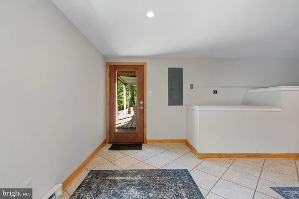 8255 SUNDERMAN PLACE Manassas, VA 20112