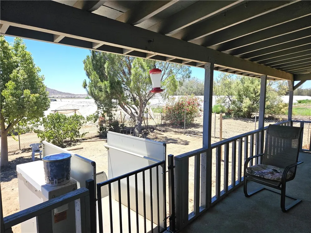 32240 Simpson Road Winchester, CA 92596
