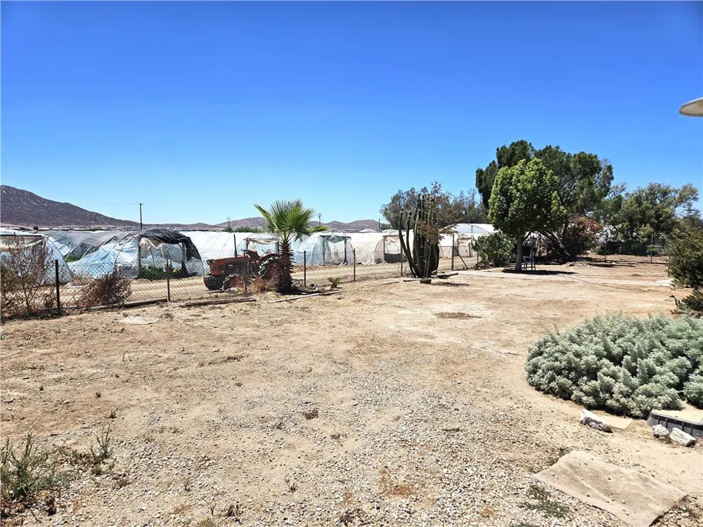 32240 Simpson Road Winchester, CA 92596