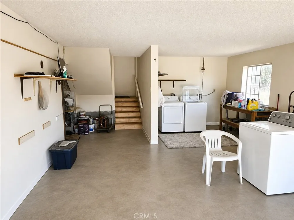 32240 Simpson Road Winchester, CA 92596