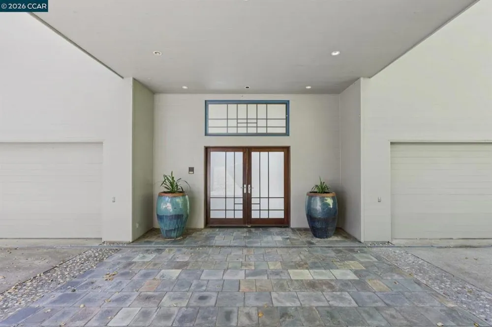 319 Tappan Terrace Orinda, CA 94563