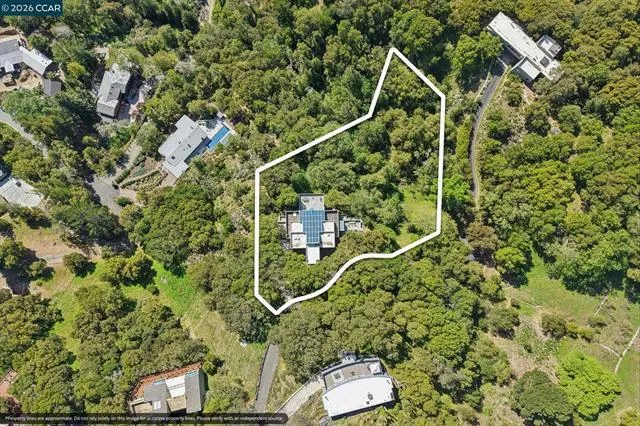 319 Tappan Terrace Orinda, CA 94563
