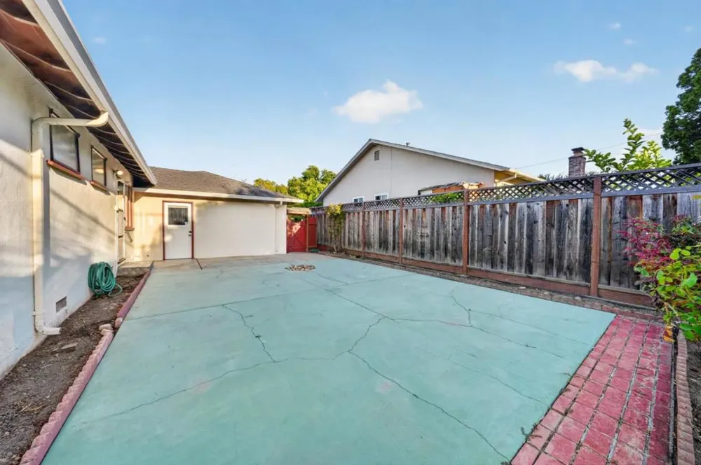 163 Sunset Avenue Sunnyvale, CA 94086