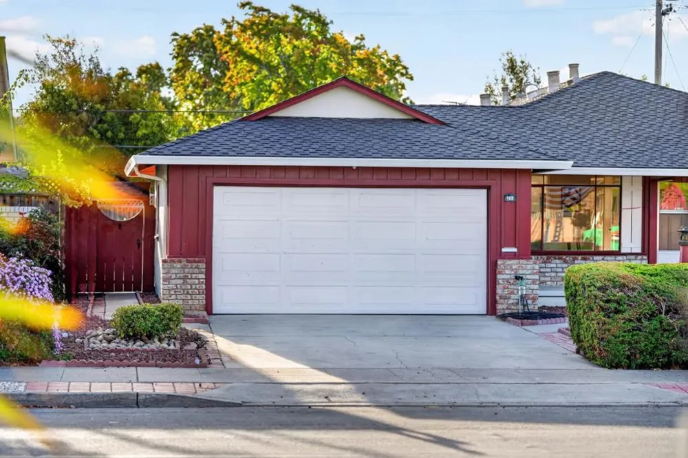 163 Sunset Avenue Sunnyvale, CA 94086