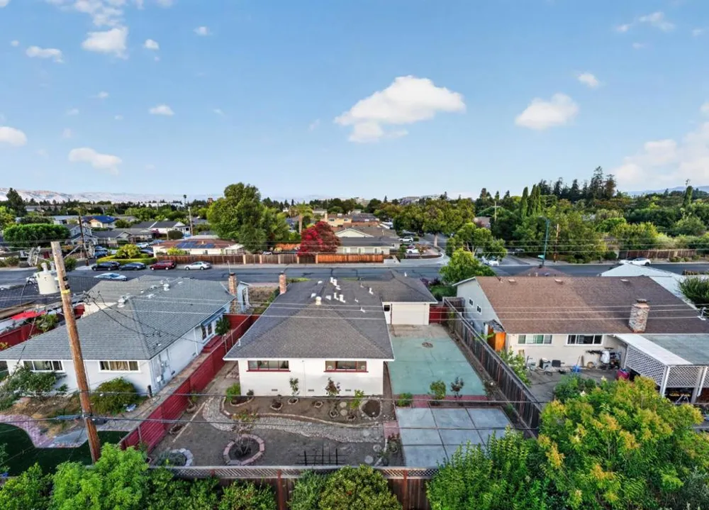 163 Sunset Avenue Sunnyvale, CA 94086