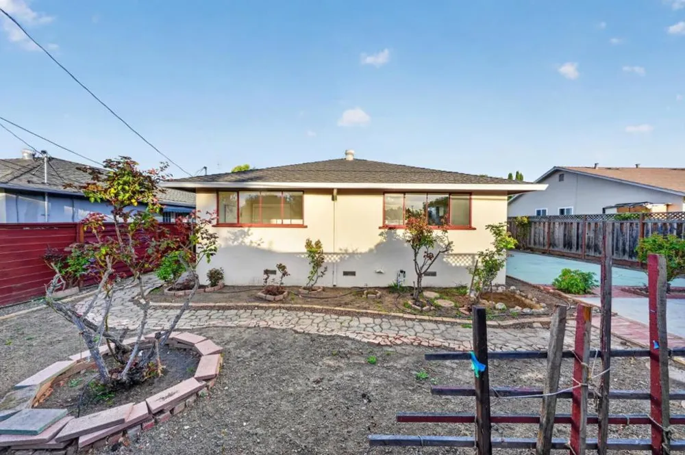 163 Sunset Avenue Sunnyvale, CA 94086