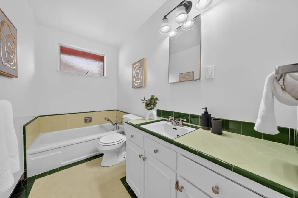163 Sunset Avenue Sunnyvale, CA 94086