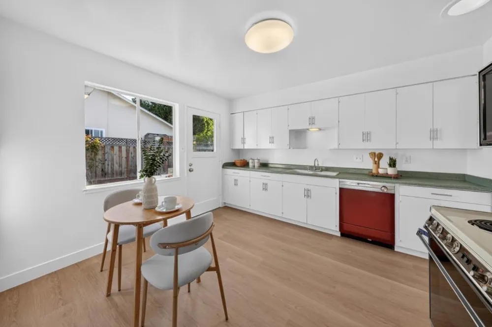 163 Sunset Avenue Sunnyvale, CA 94086