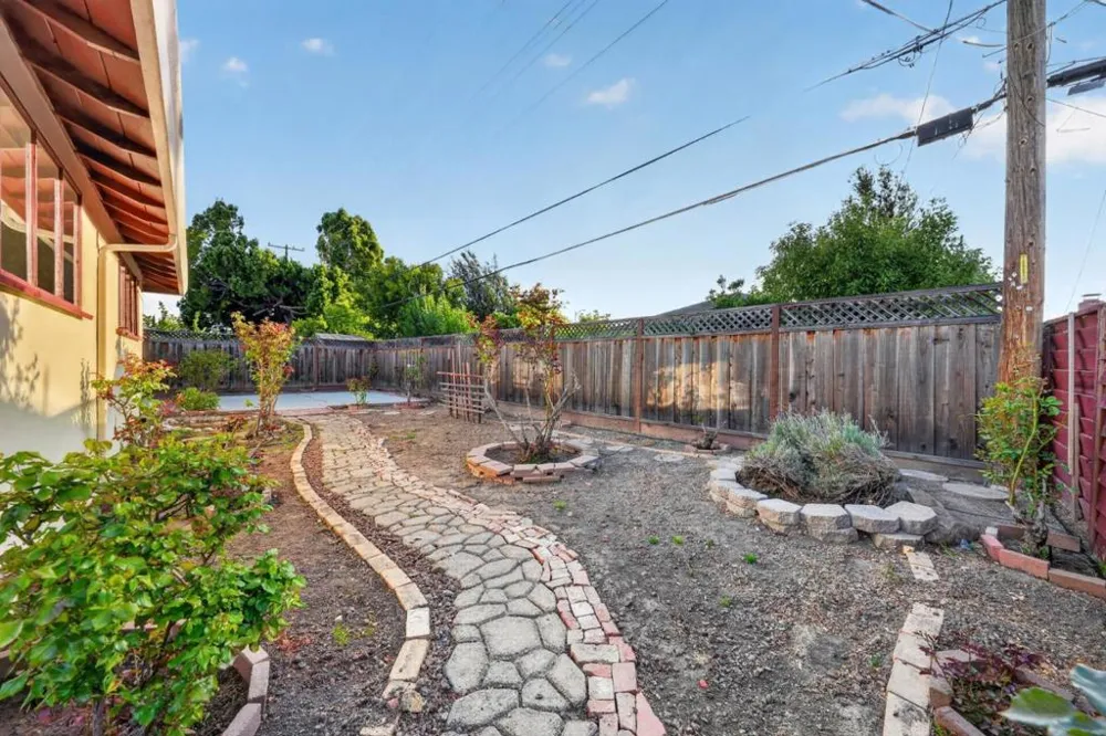 163 Sunset Avenue Sunnyvale, CA 94086