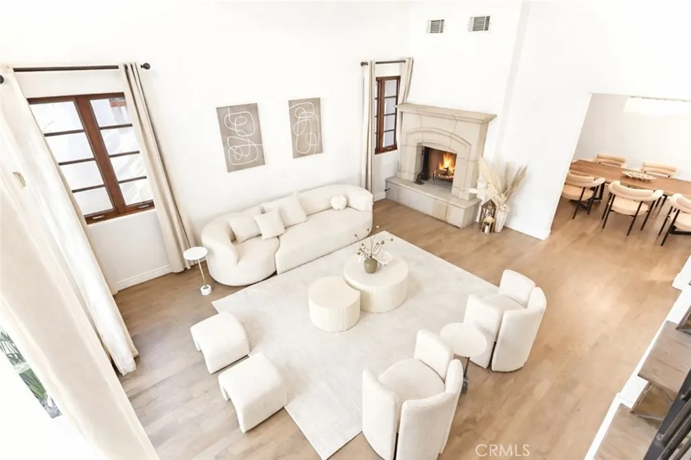 1805 Outpost Dr Los Angeles, CA 90068
