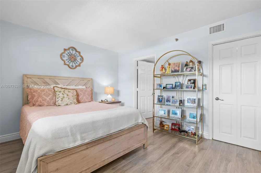 9170 SW 14th St #4206 Boca Raton, FL 33428