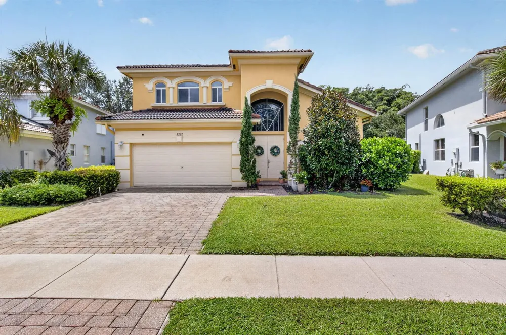 9262 Silver Glen Way Lake Worth, FL 33467