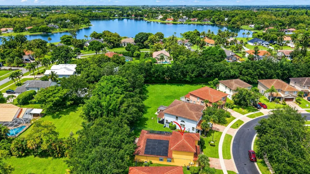 9262 Silver Glen Way Lake Worth, FL 33467