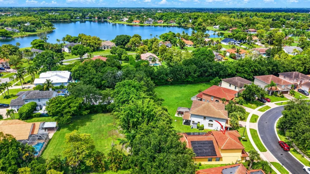 9262 Silver Glen Way Lake Worth, FL 33467