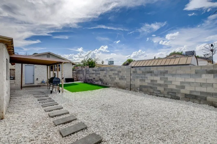 804 Larch Court Las Vegas, NV 89145